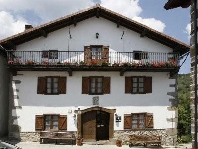 La Posada Nueva Guest House Viscarret-Guerendiain Exterior photo