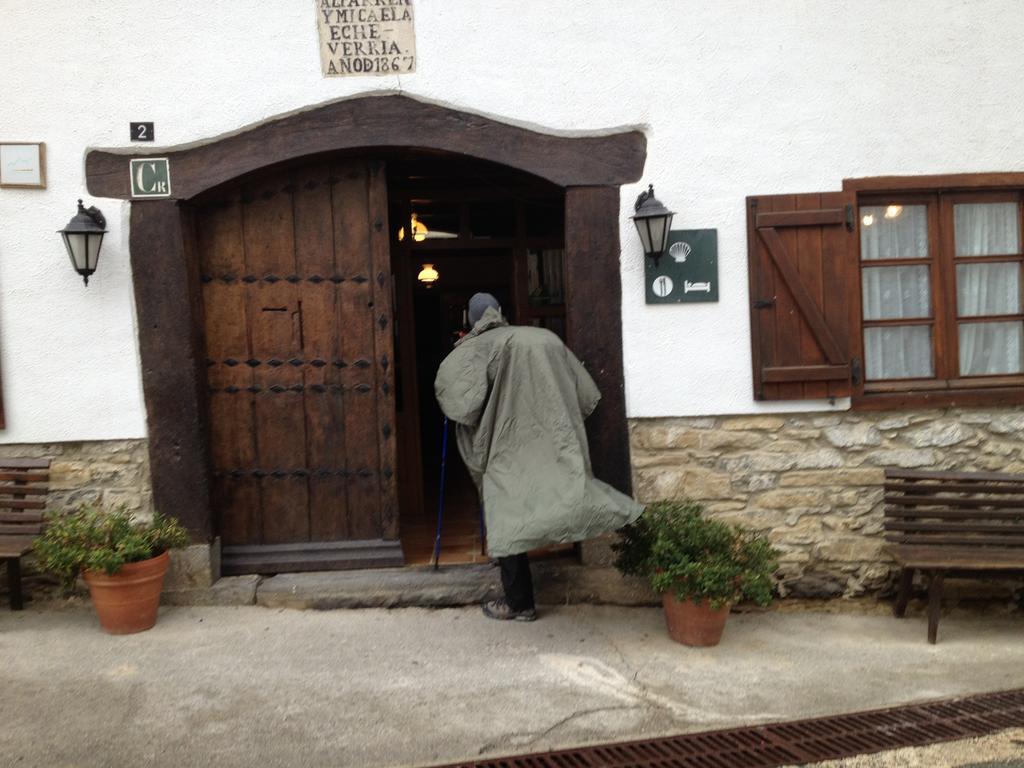 La Posada Nueva Guest House Viscarret-Guerendiain Exterior photo